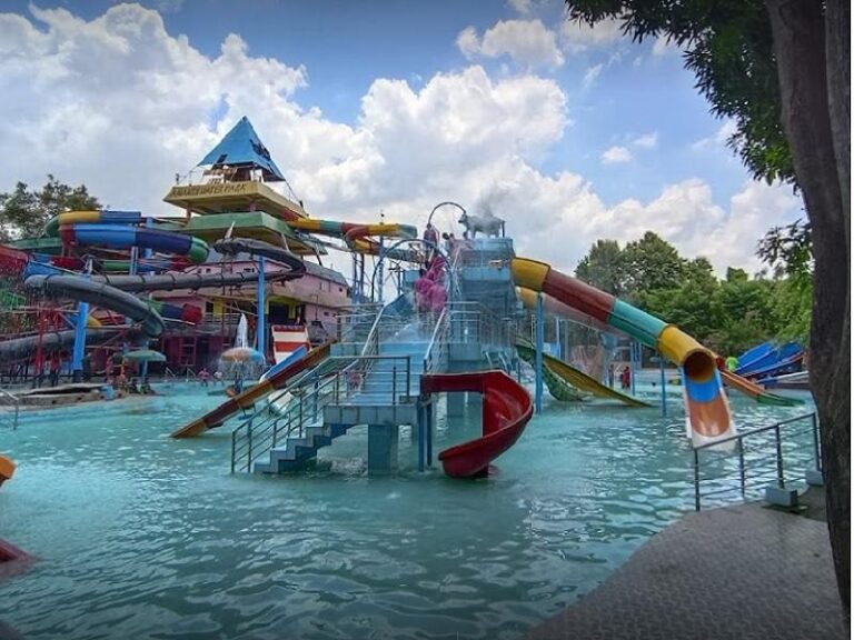 Anandi Water Park Lucknow Ticket Price 2023,Timings, Location, Parking